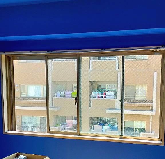 窓ドア京橋駅前店のマンションフルリフォームで内窓インプラス(大阪市)の施工前の写真2