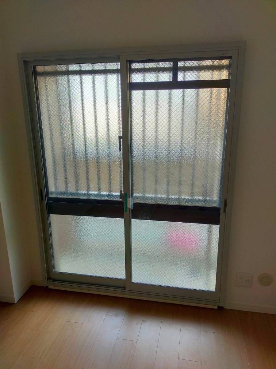 窓ドア京橋駅前店のマンションの気密性アップ（豊中市）の施工後の写真1