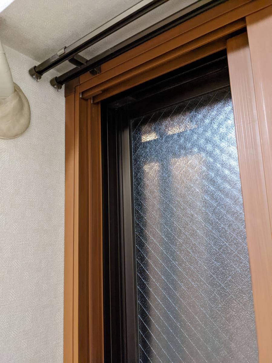 窓ドア京橋駅前店の大阪市　インプラス・二重窓　あるとやはり違う❕❕と　FIX窓✙引き違い窓をリピーターから追加注文😊の施工後の写真2