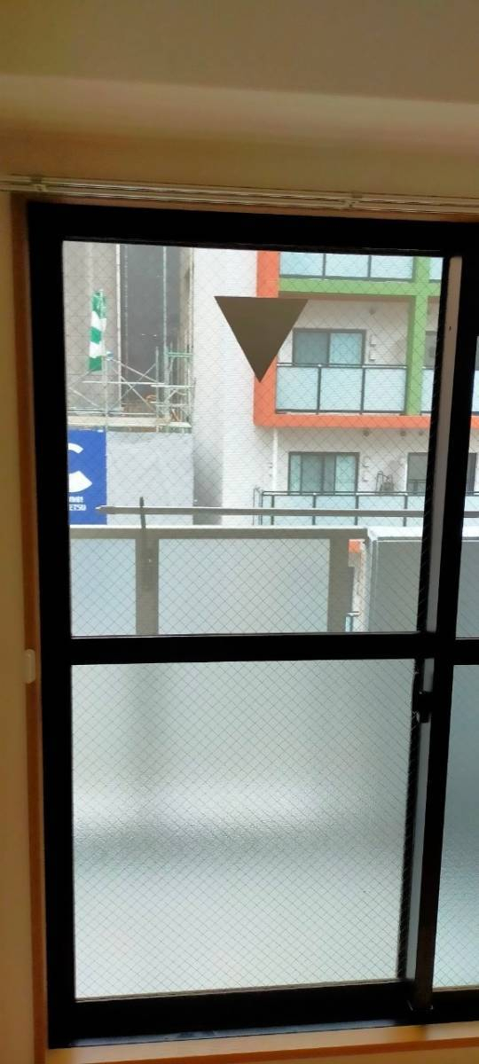 窓ドア京橋駅前店のガラス割れは絶対に放置しないで！（大阪市）の施工後の写真1