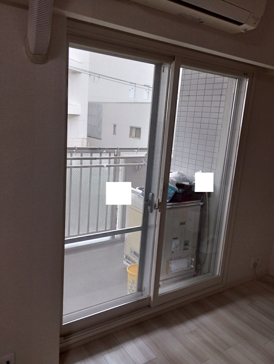 窓ドア京橋駅前店の大阪市住宅省エネ改修促進事業を活用した内窓設置工事の施工後の写真2