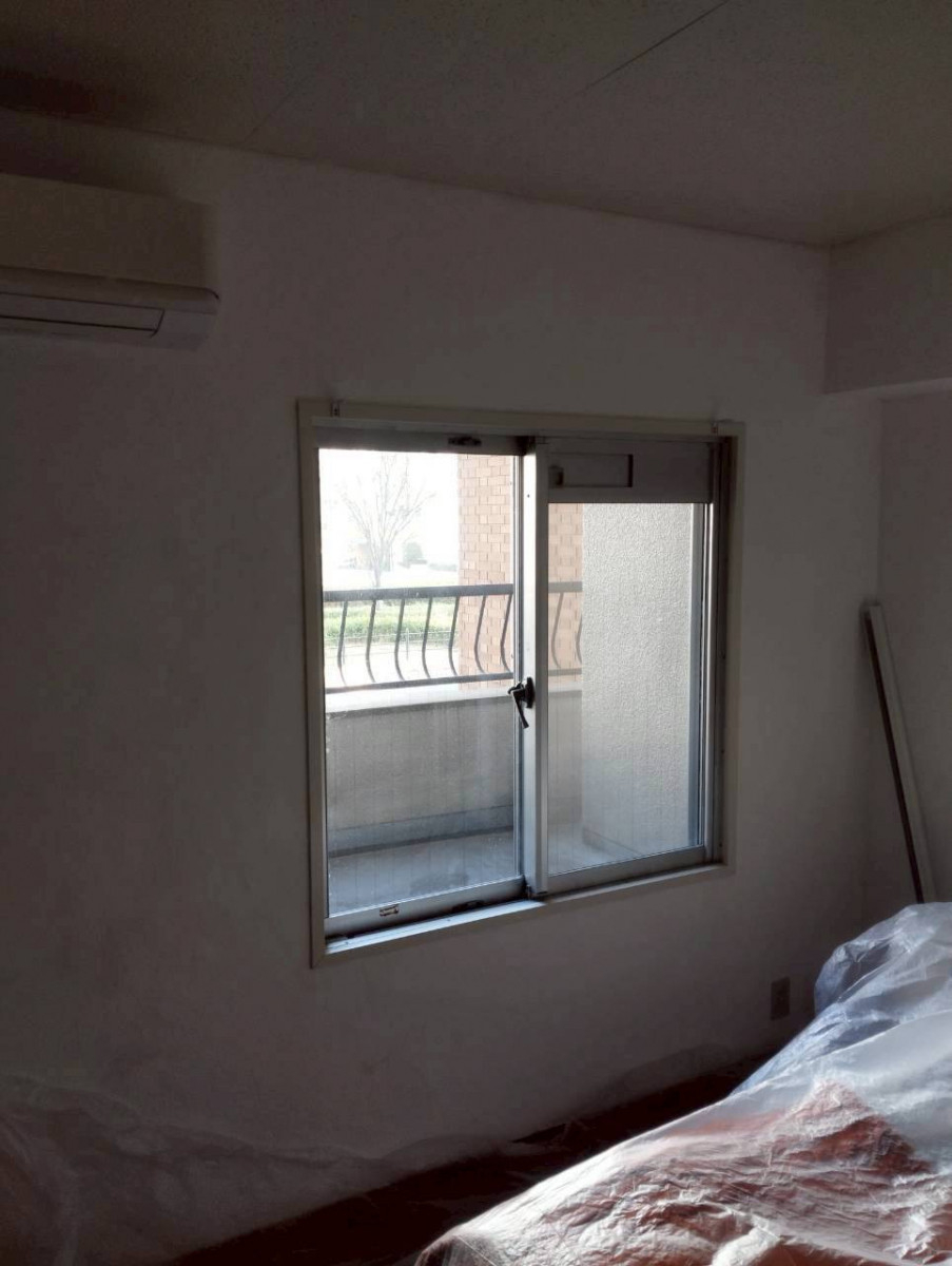 窓ドア京橋駅前店の大阪市補助金活用でお得に内窓設置！の施工前の写真1