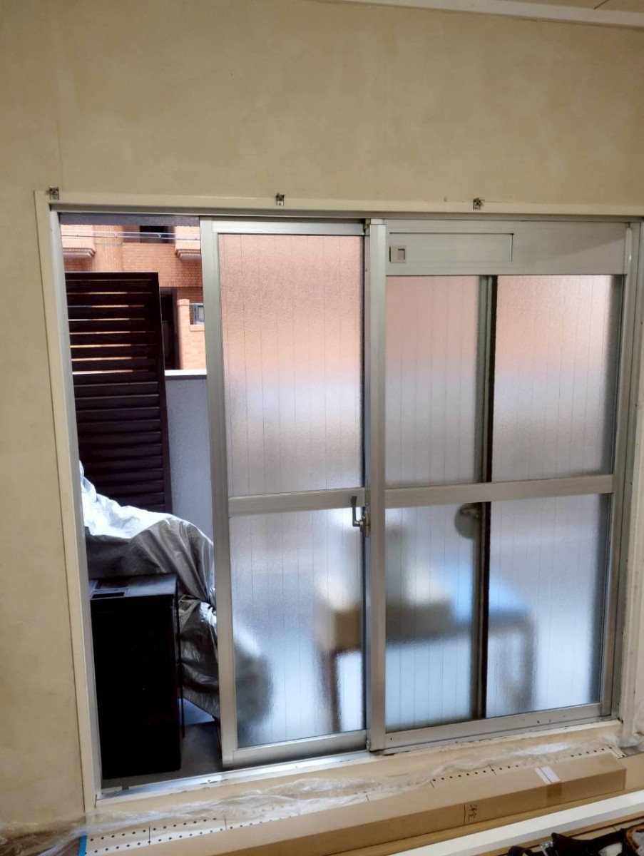 窓ドア京橋駅前店の大阪市補助金活用でお得に内窓設置！の施工前の写真3
